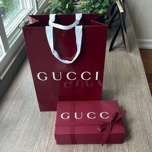 Gucci Deep Red Gift Set